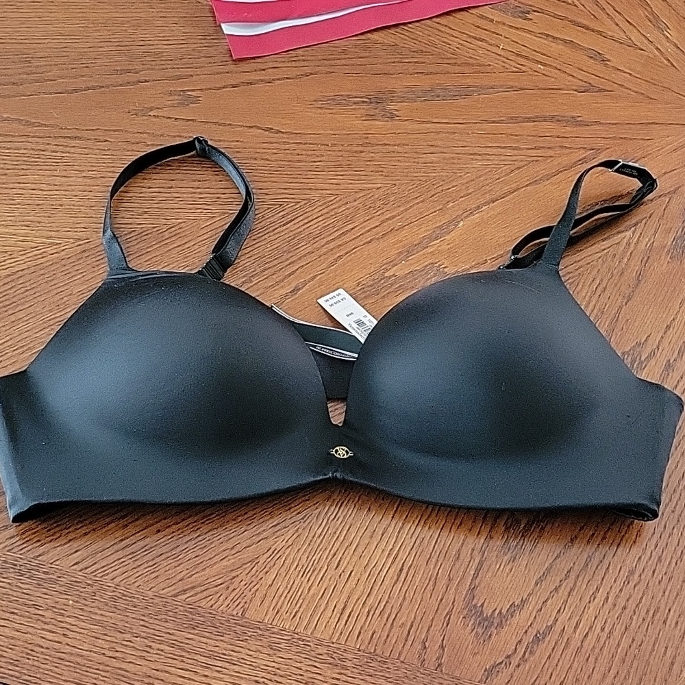 Victoria's Secret 38B